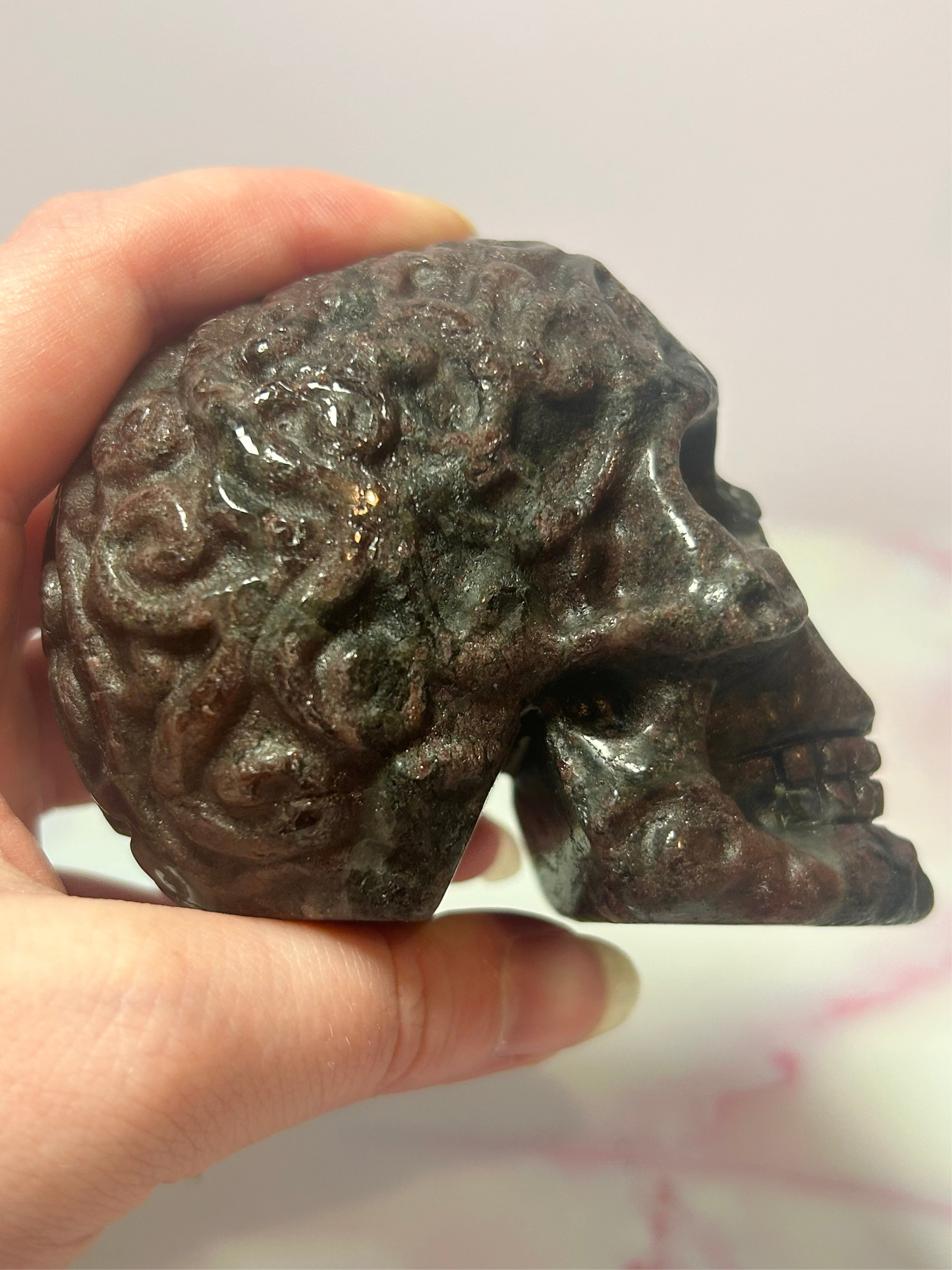 Garnet Skull