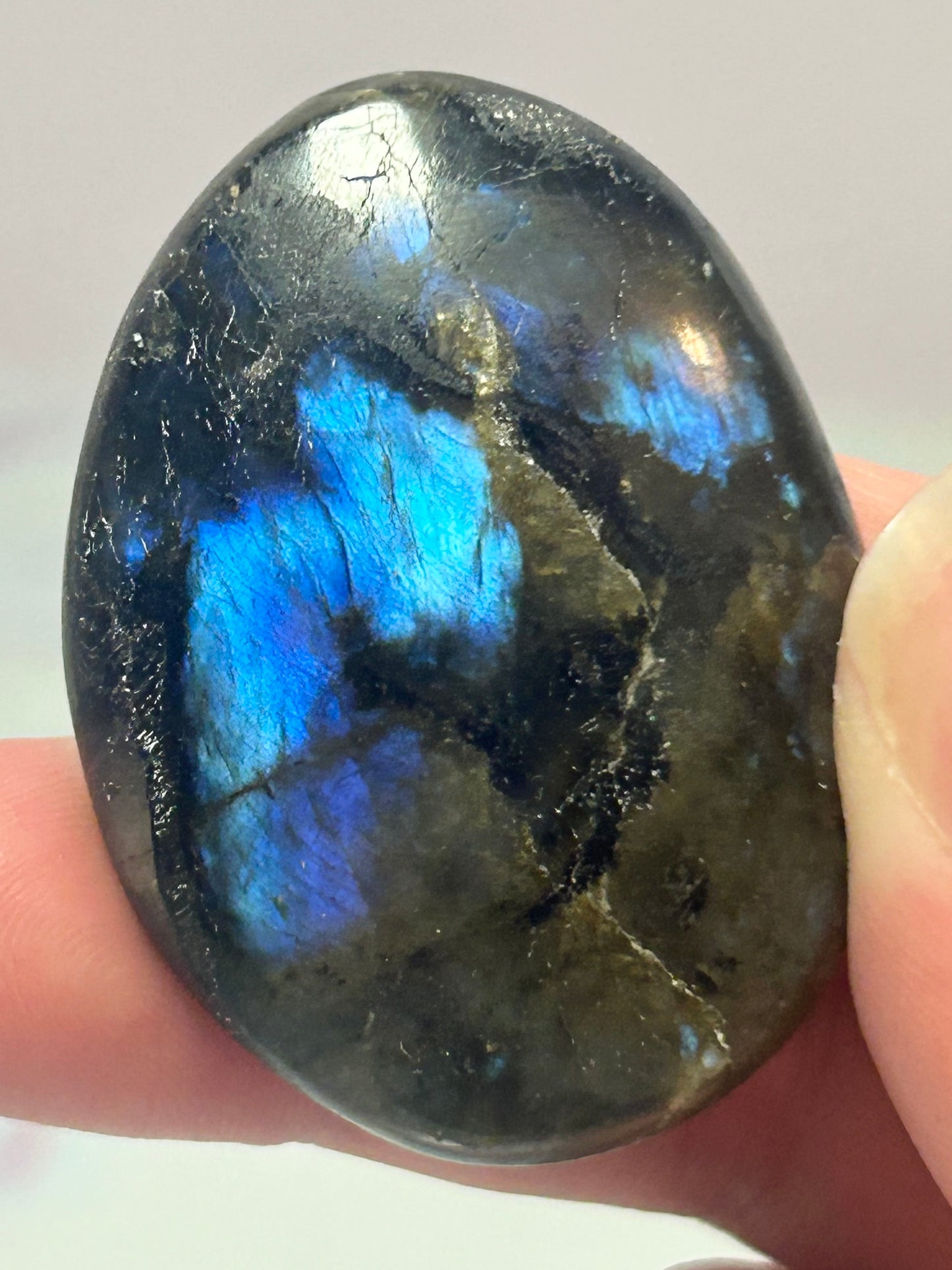 Labradorite Palmstone