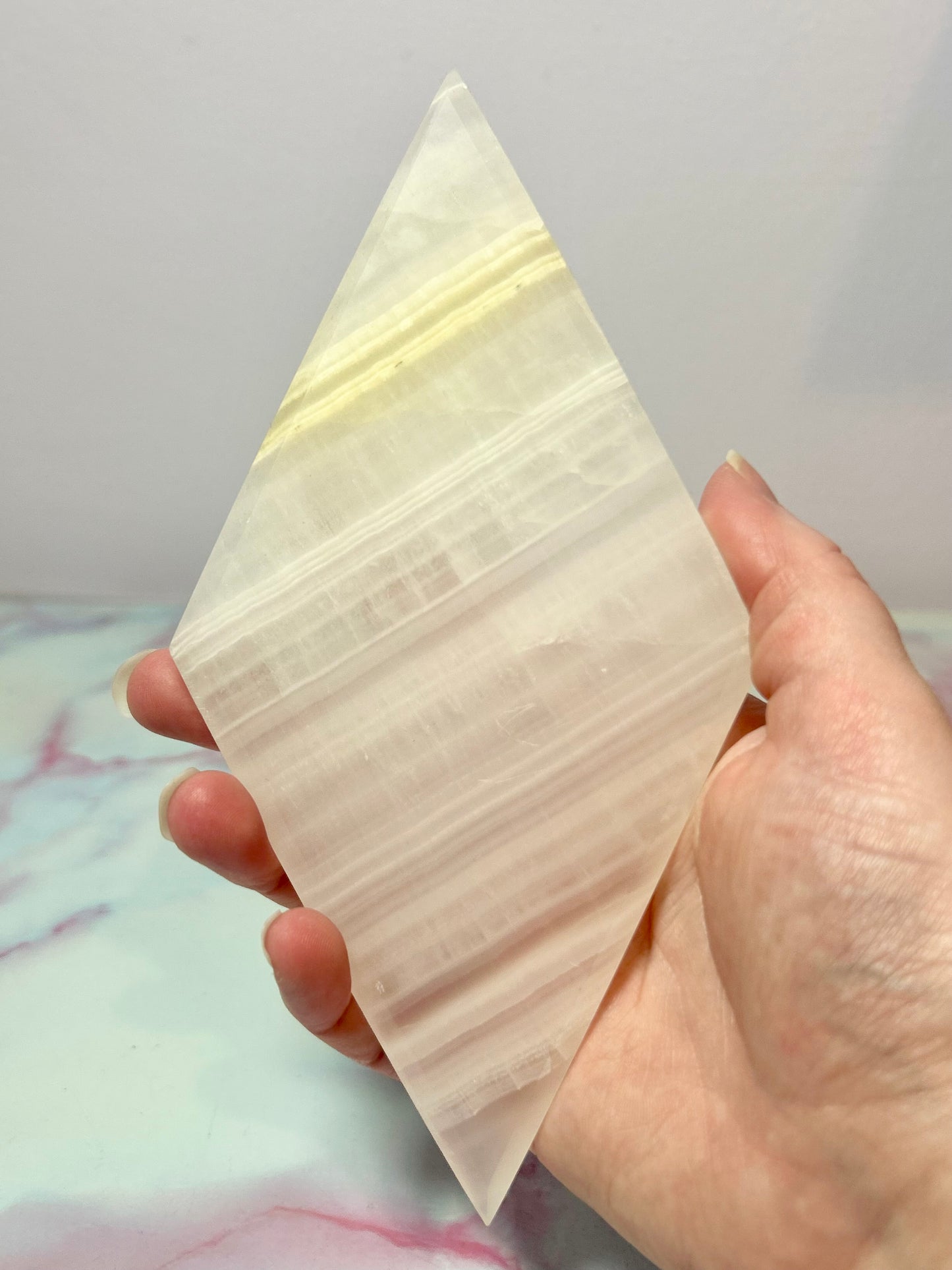 Mangano Calcite Diamond
