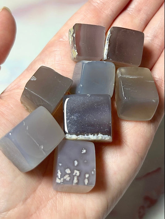 Agate Cubes