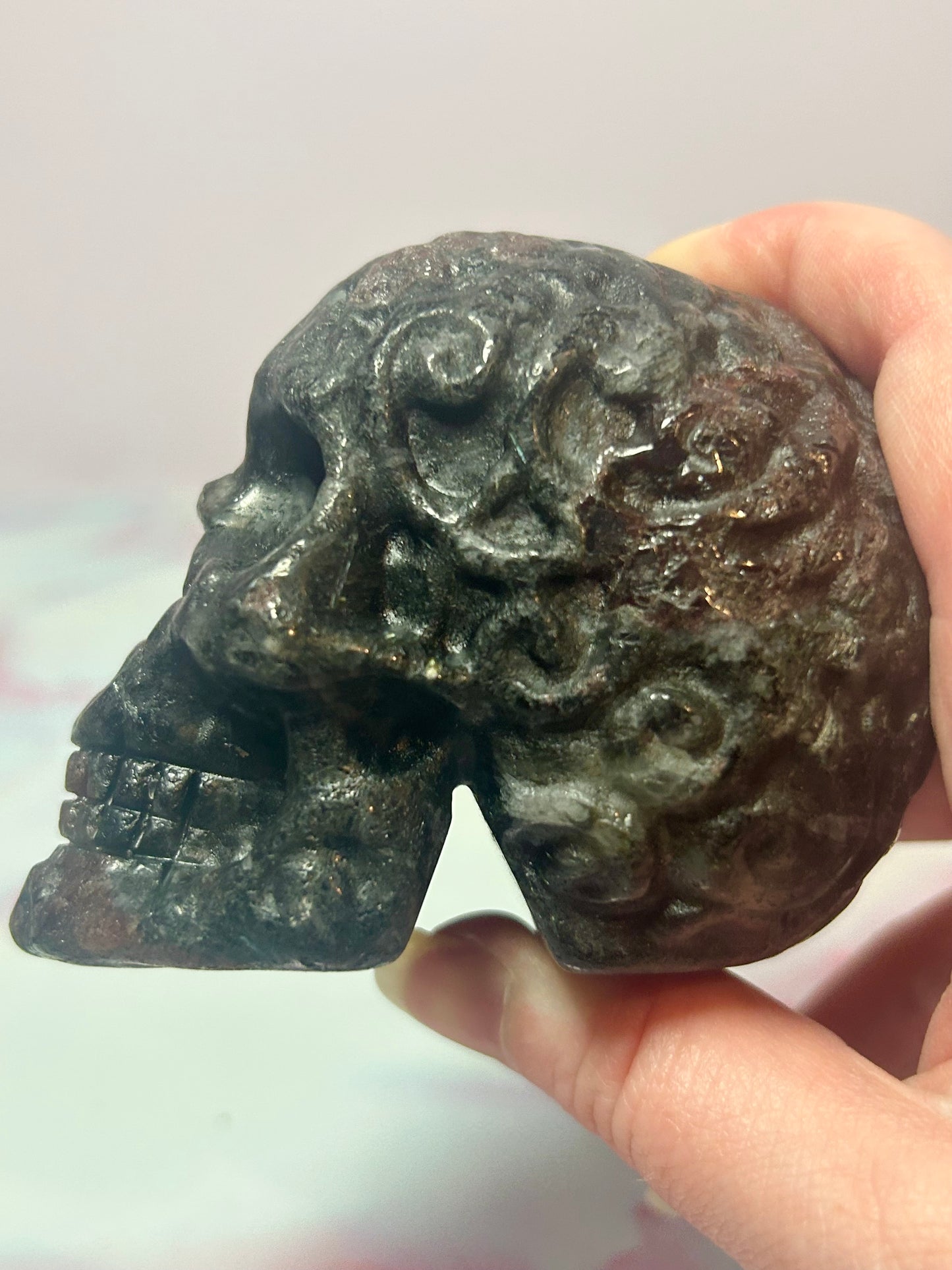 Garnet Skull